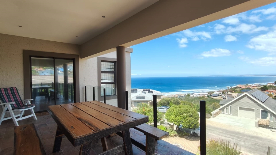 4 Bedroom Property for Sale in Dana Bay Western Cape